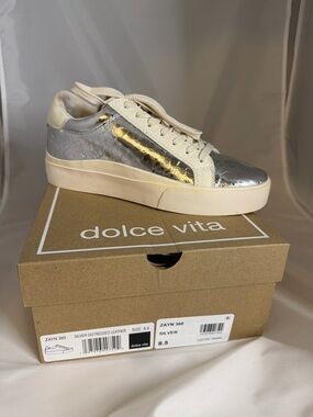 NIB Dolce Vita Women's Zayn 360 Leather Platform Lace Up Sneakers Silver Sz 8.5